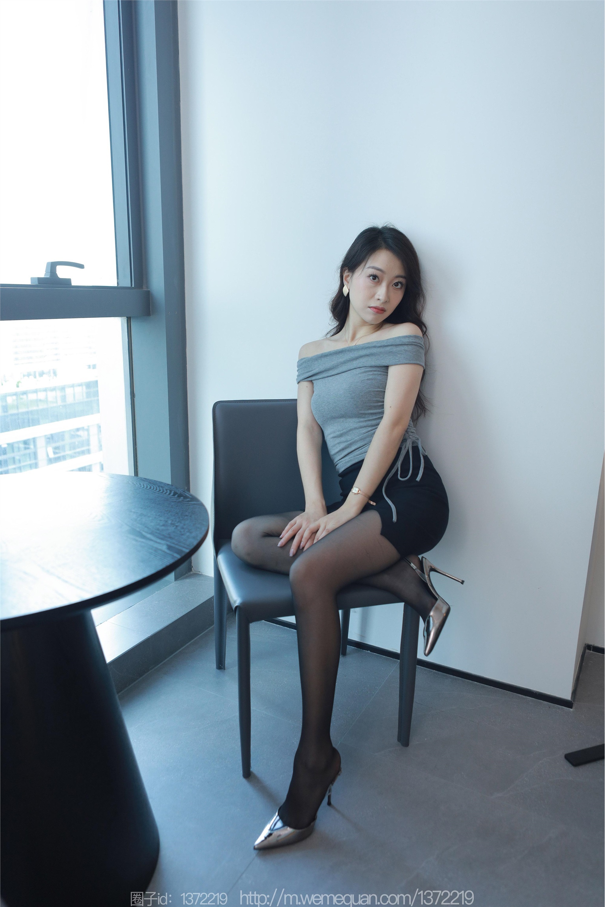 IESS异思趣向  2023.07.31 丝享家 1494 小婕《紧身的包臀裙》